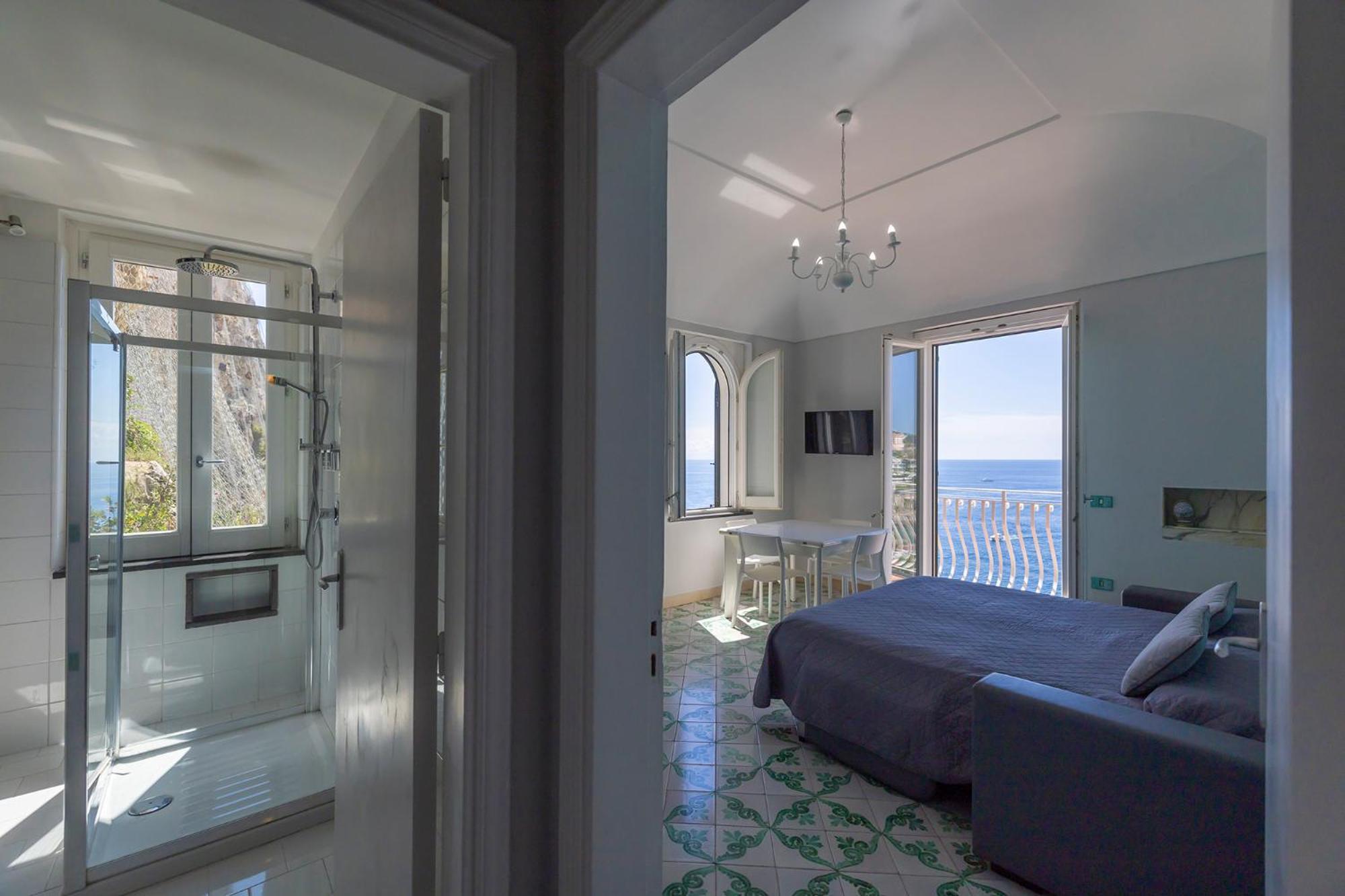 Apartments Amalfi Design Sea View Accessible By 250 Steps Bagian luar foto