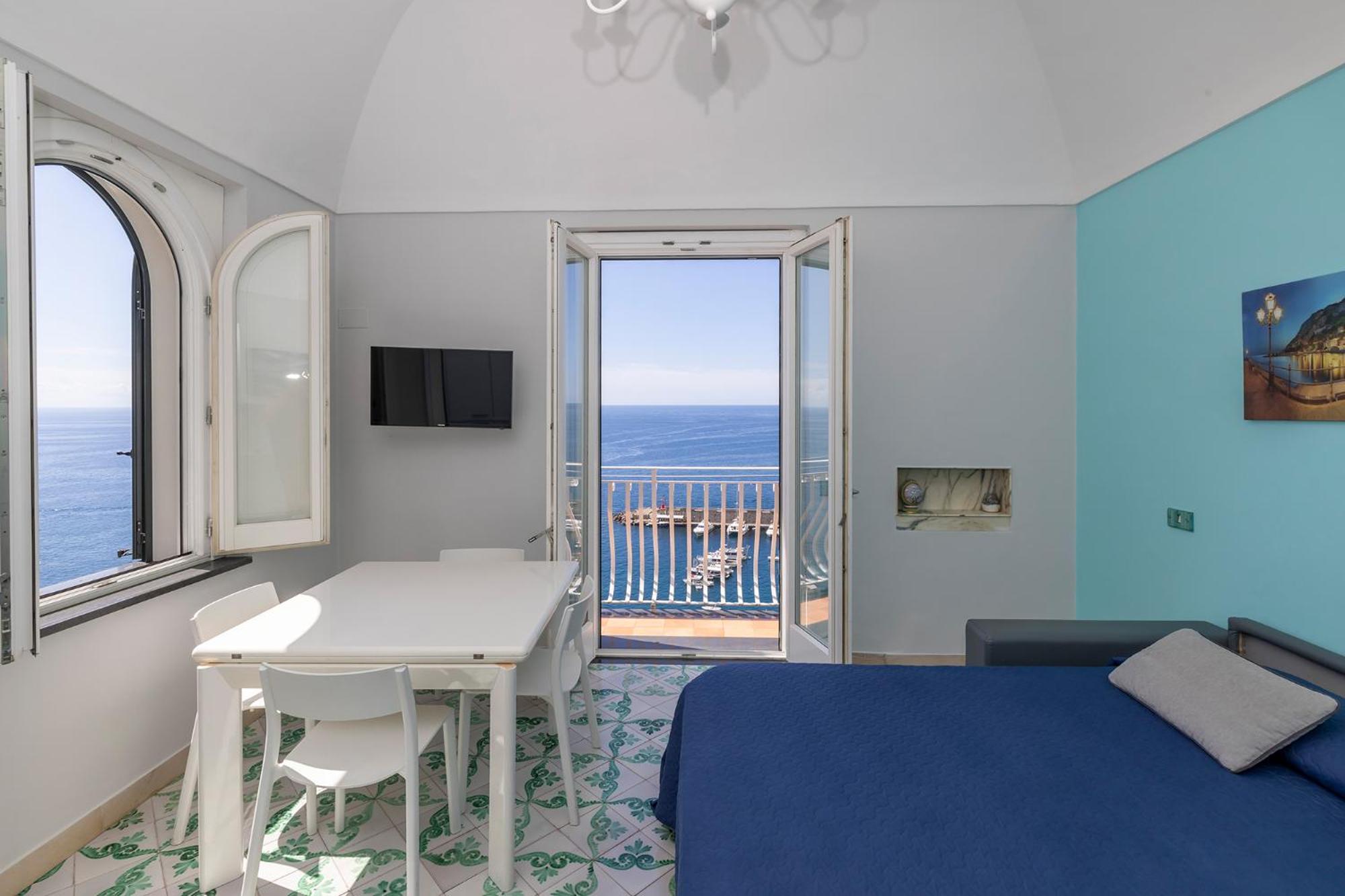 Apartments Amalfi Design Sea View Accessible By 250 Steps Bagian luar foto