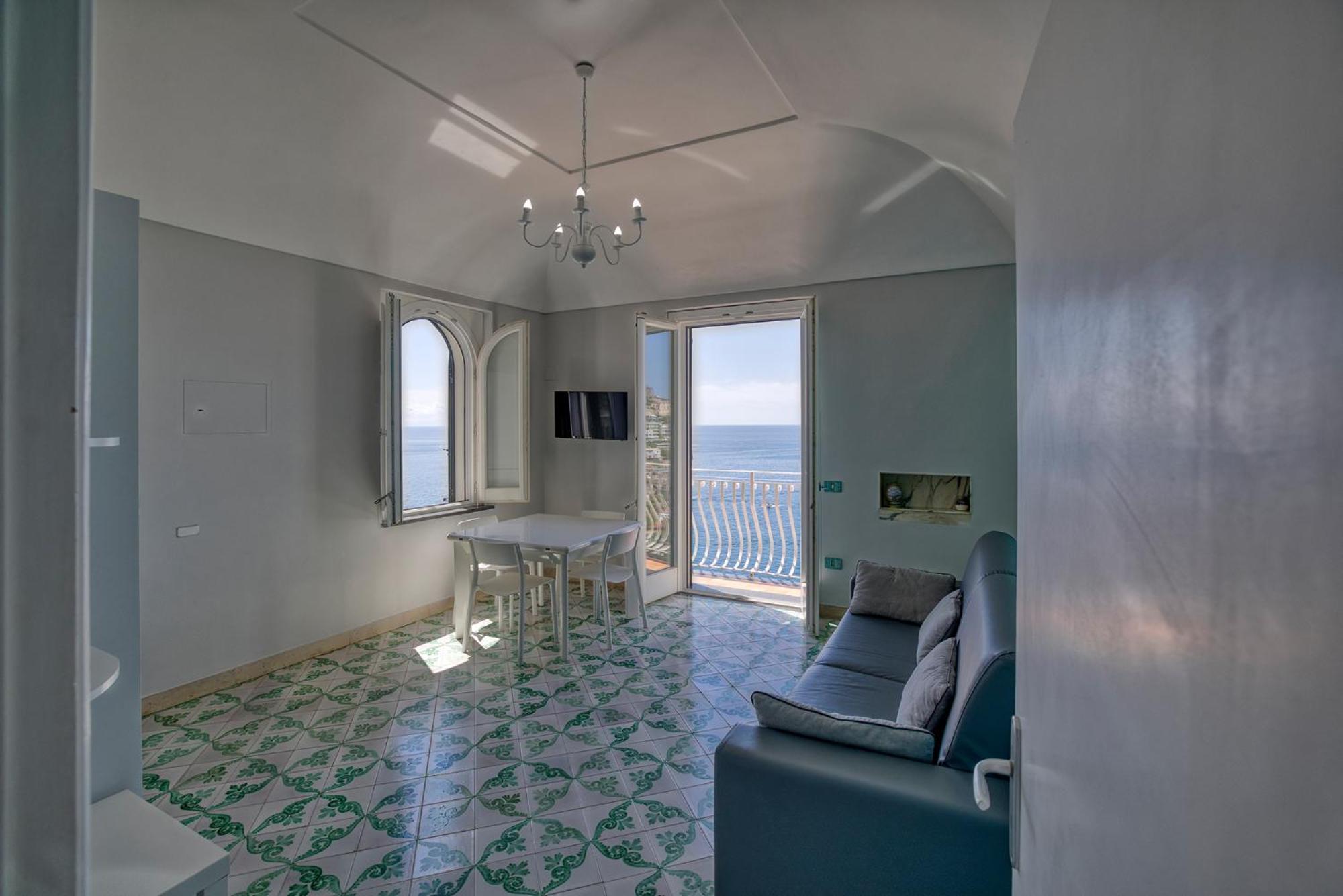 Apartments Amalfi Design Sea View Accessible By 250 Steps Bagian luar foto