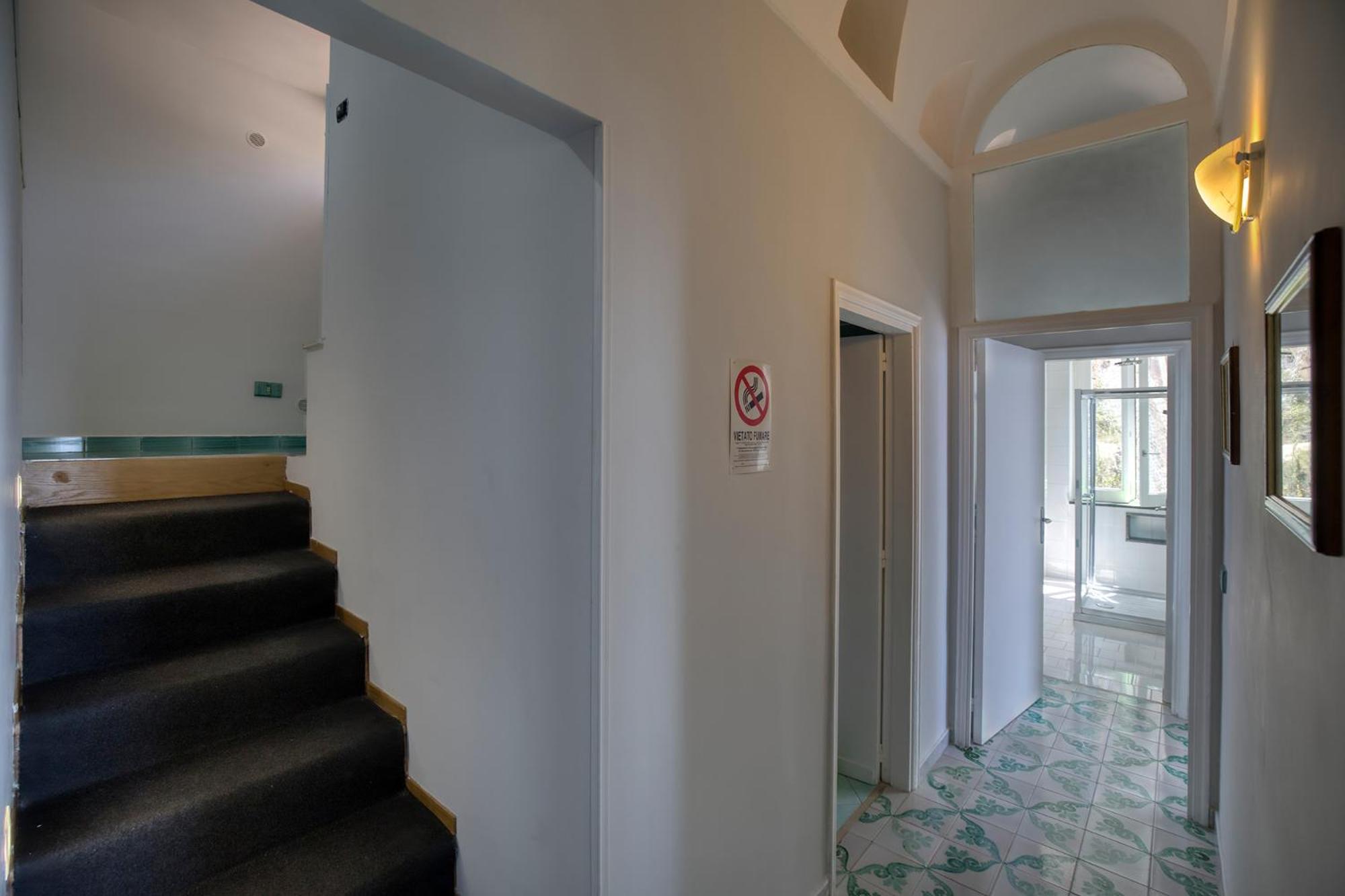 Apartments Amalfi Design Sea View Accessible By 250 Steps Bagian luar foto