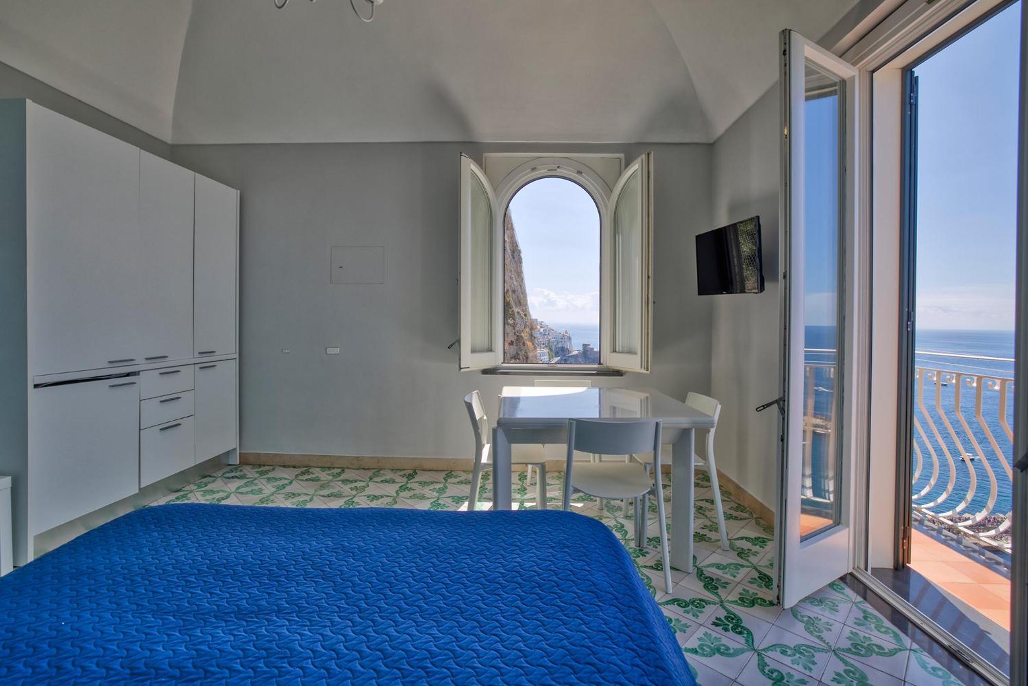 Apartments Amalfi Design Sea View Accessible By 250 Steps Bagian luar foto