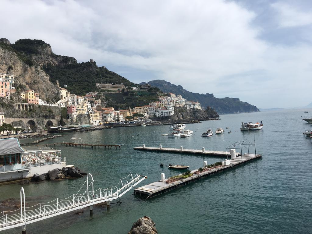 Apartments Amalfi Design Sea View Accessible By 250 Steps Bagian luar foto