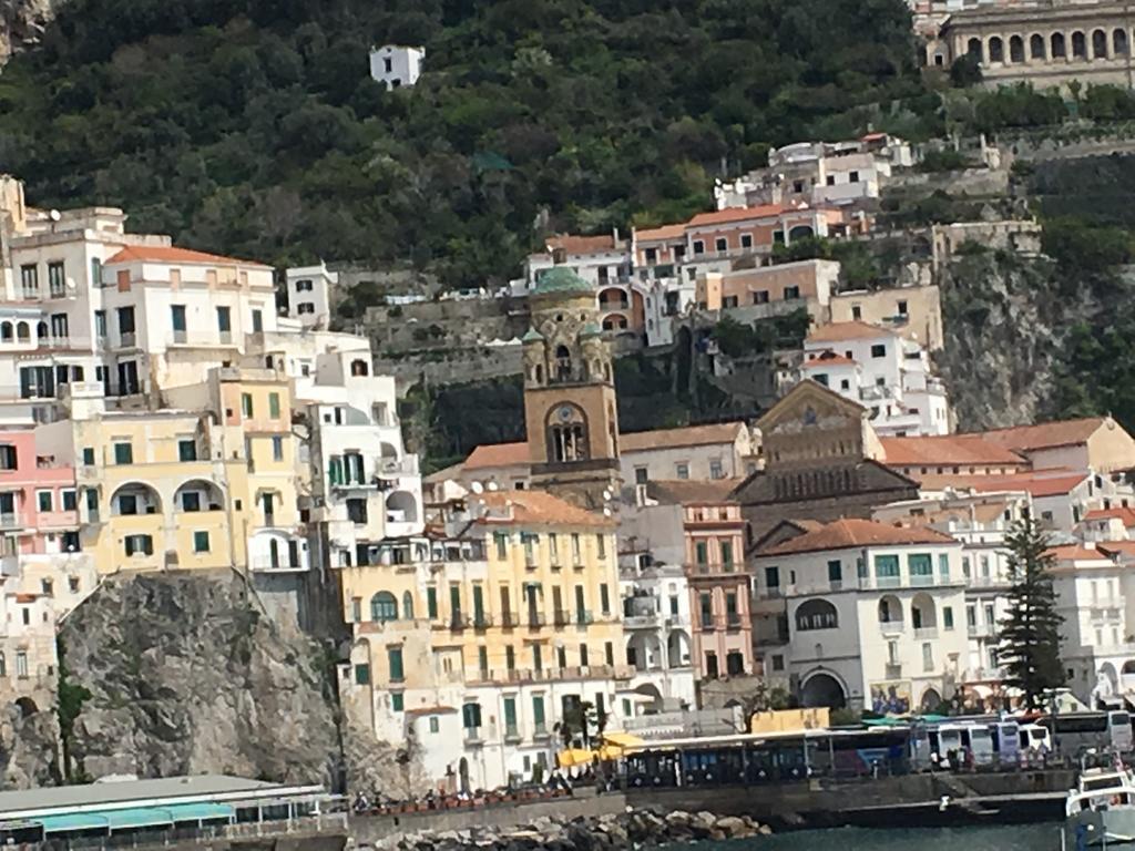 Apartments Amalfi Design Sea View Accessible By 250 Steps Bagian luar foto